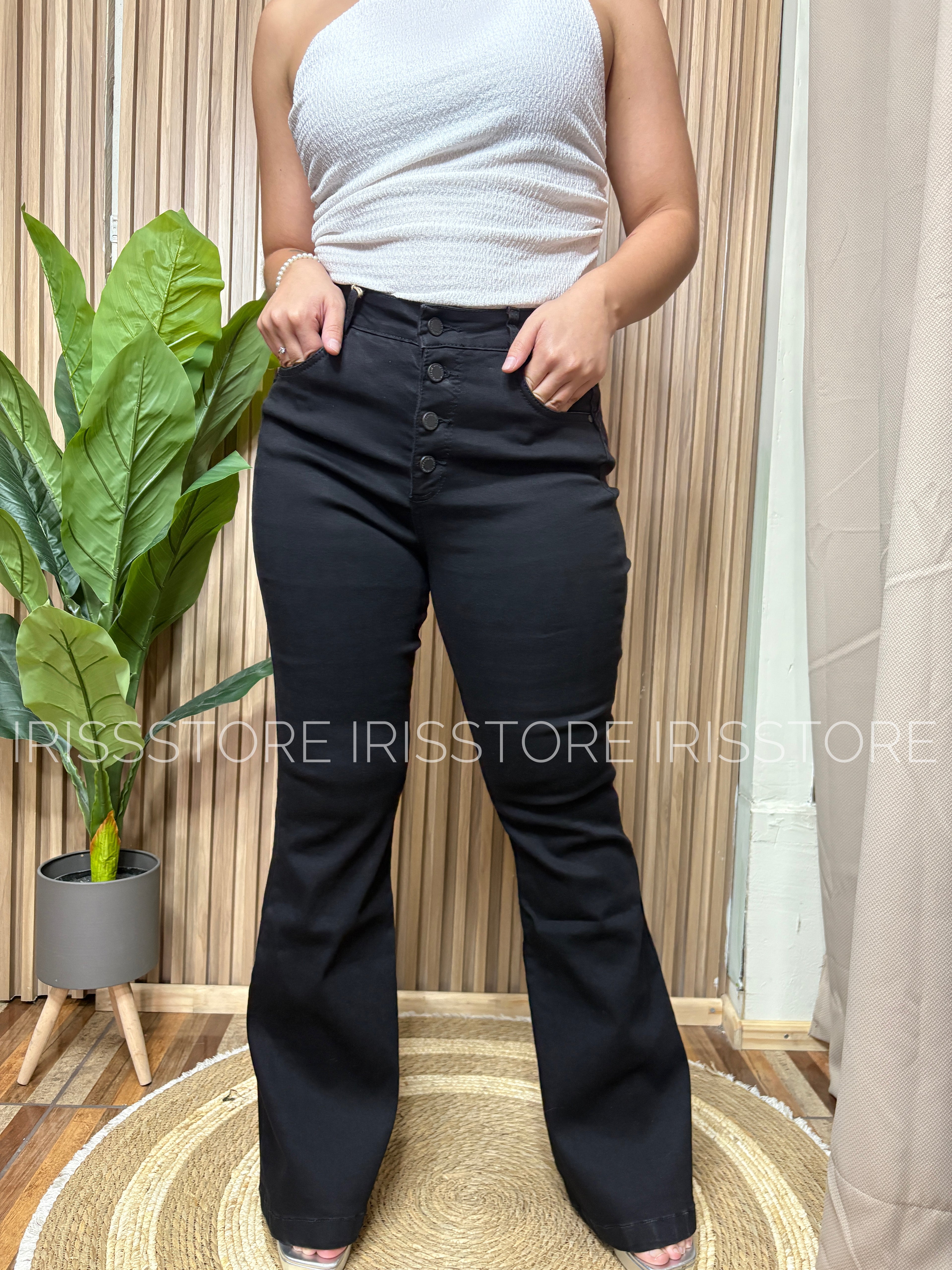 Jeans flare botones negro DIRTY