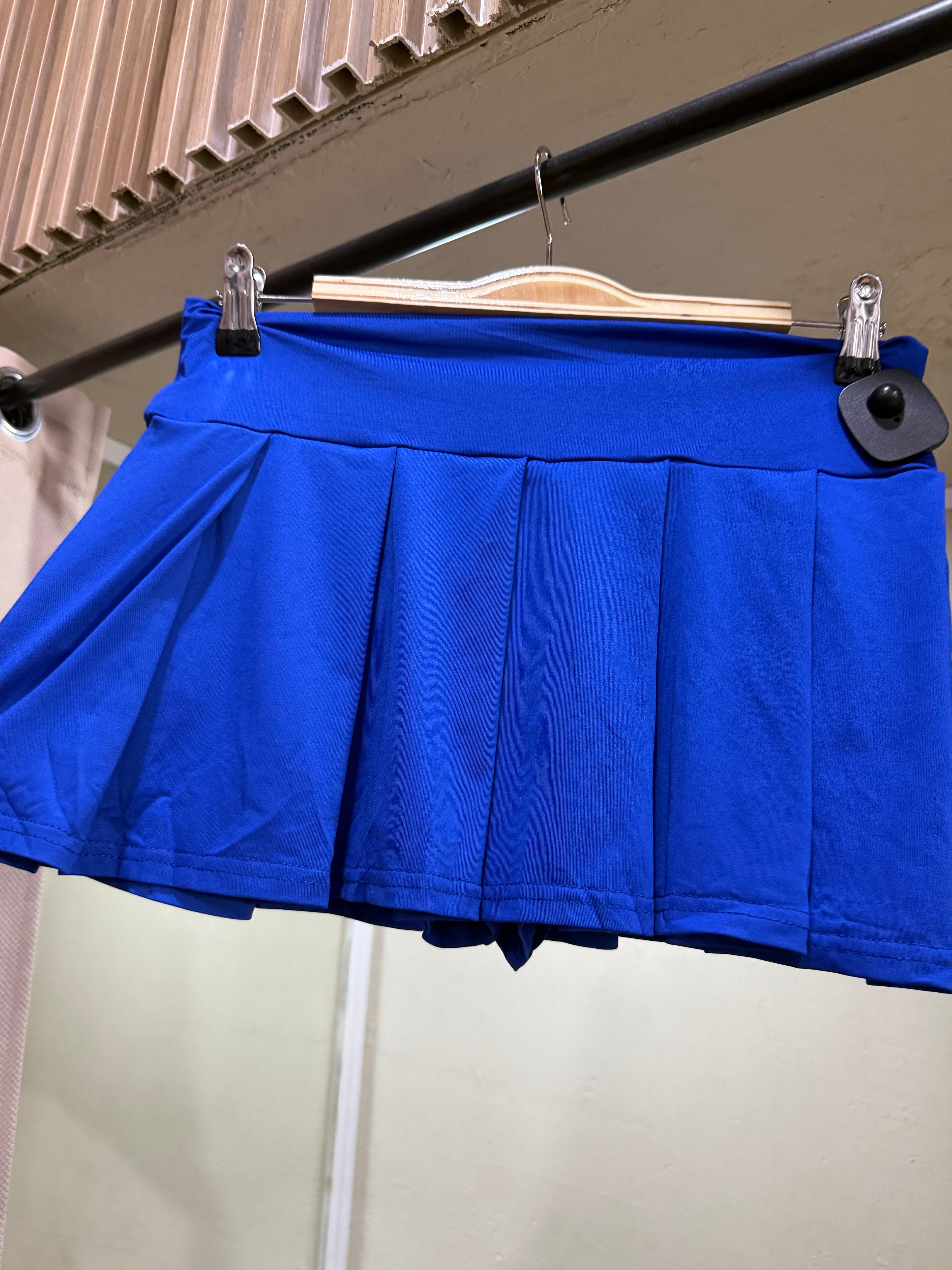 Falda short tableada