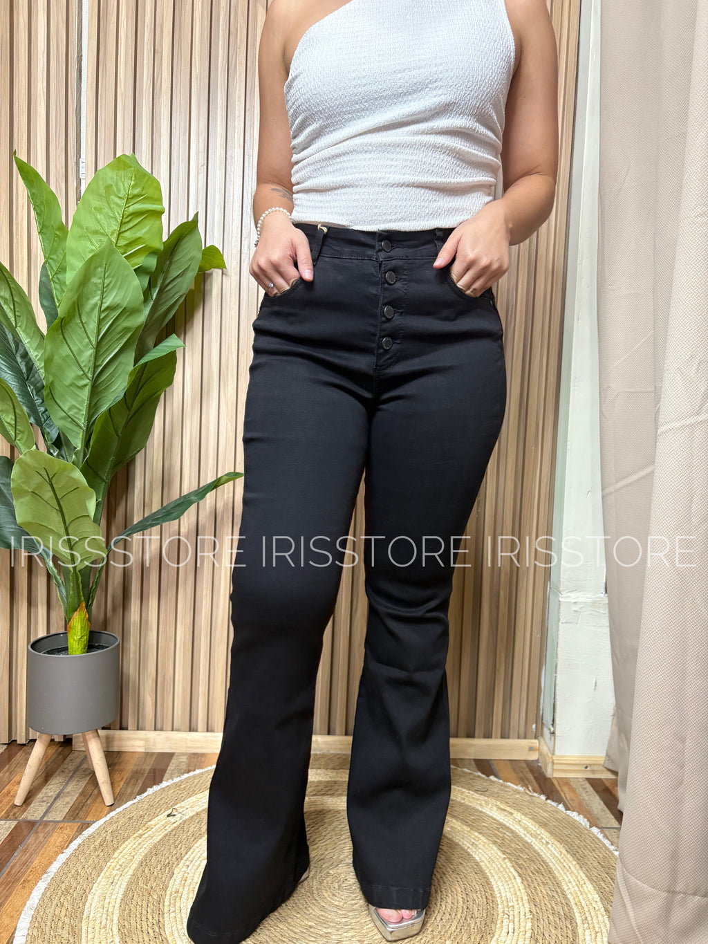 Jeans flare botones negro DIRTY