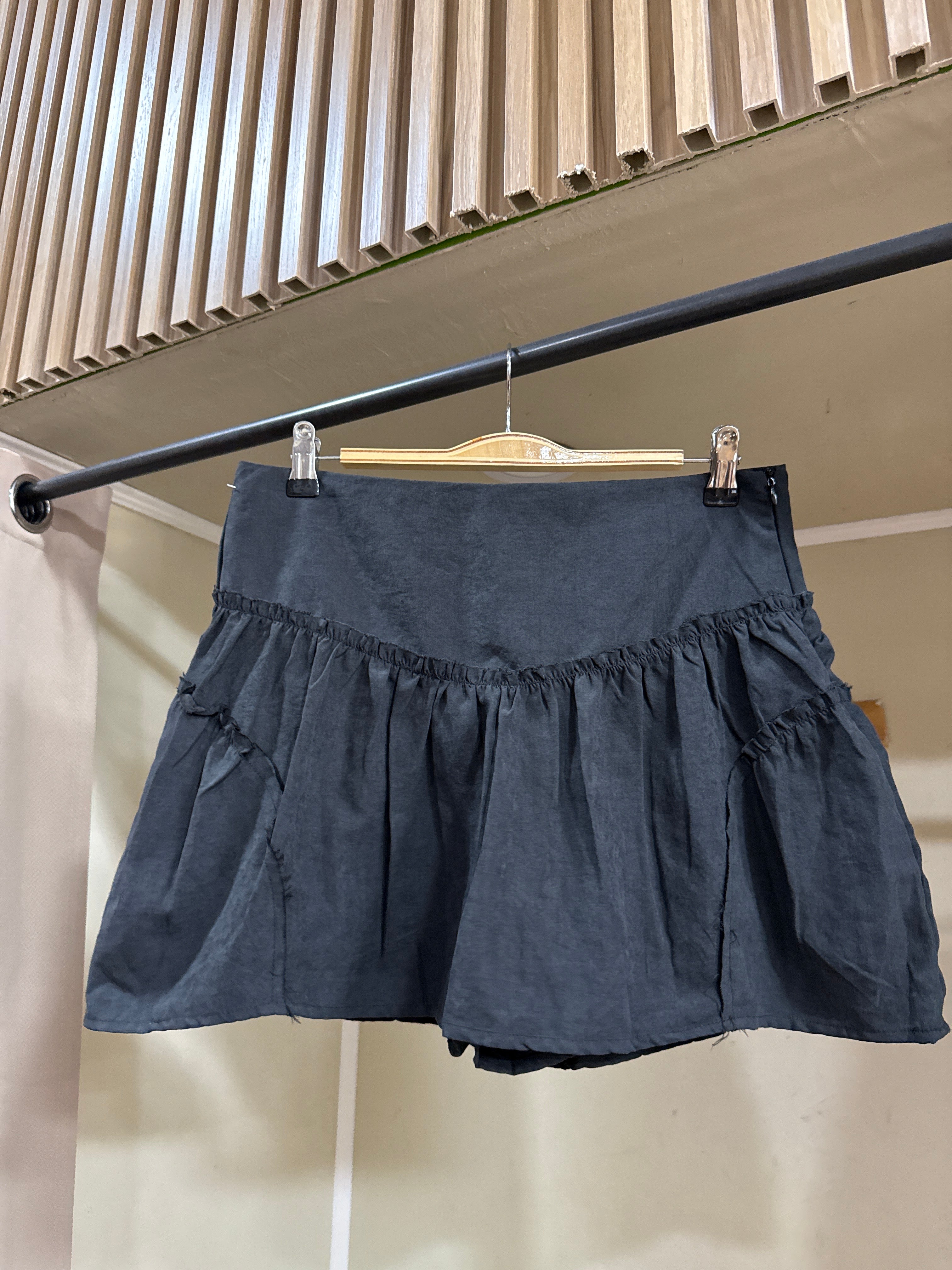 Falda short vuelitos