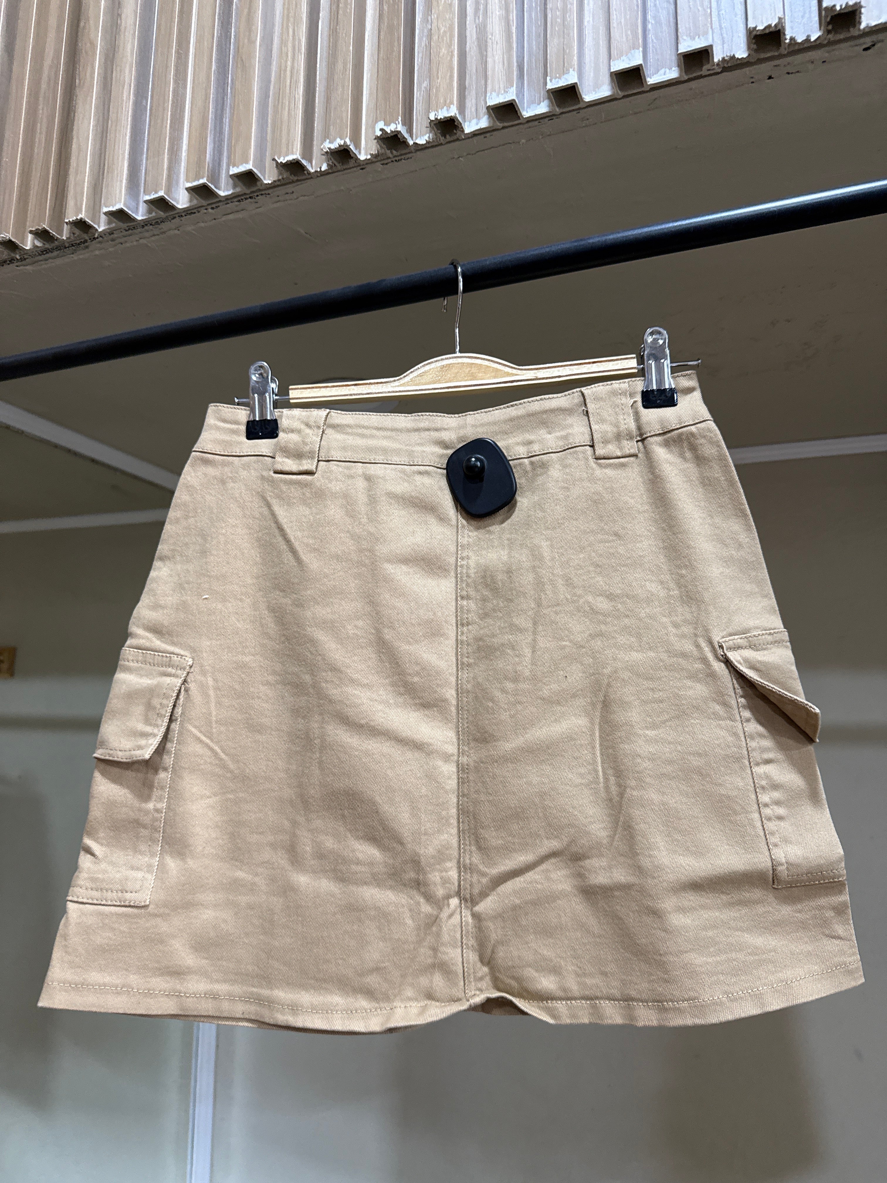 Falda cargo beige M