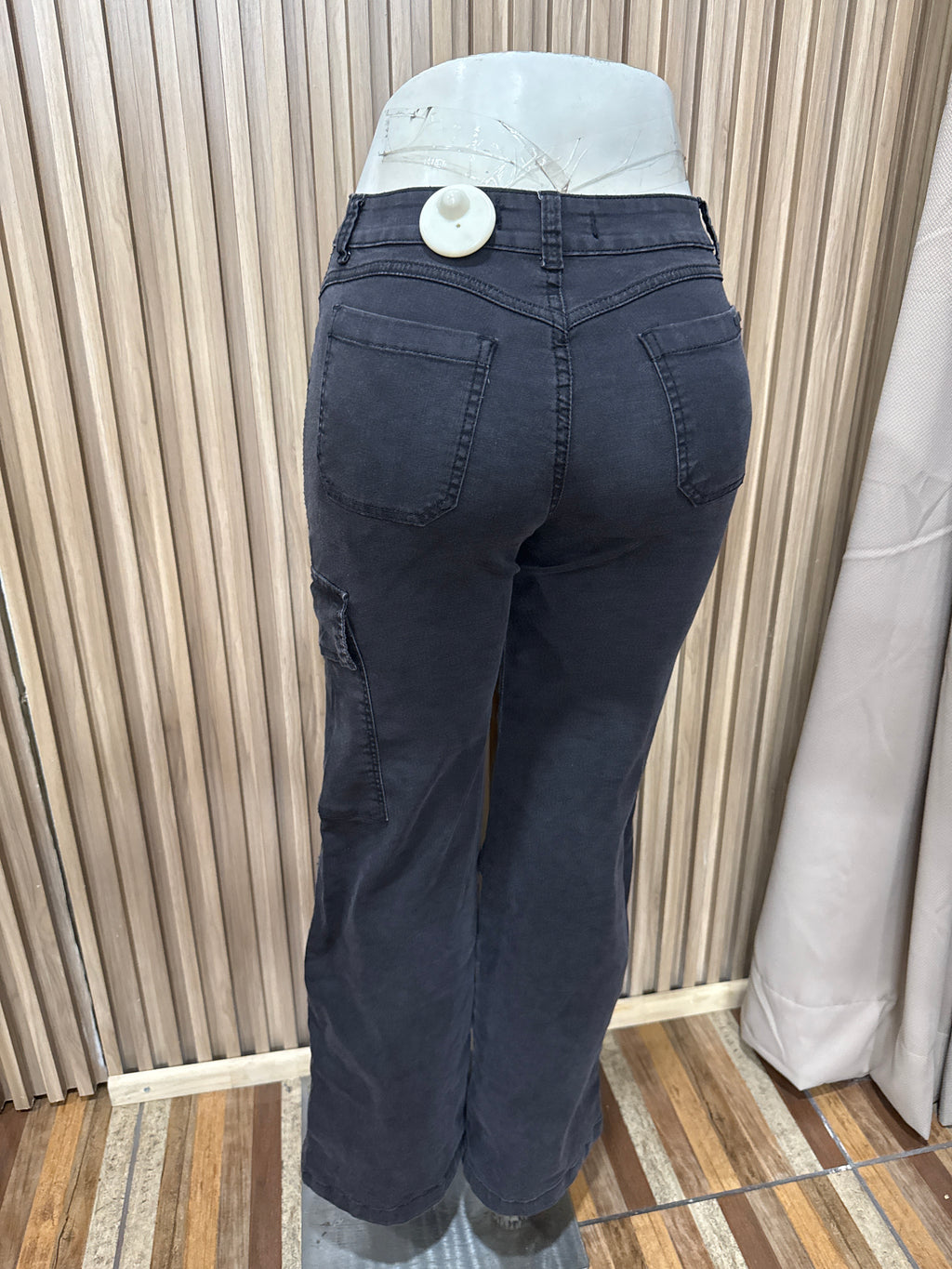 CARGO BOLSILLOS DIRTY GRIS