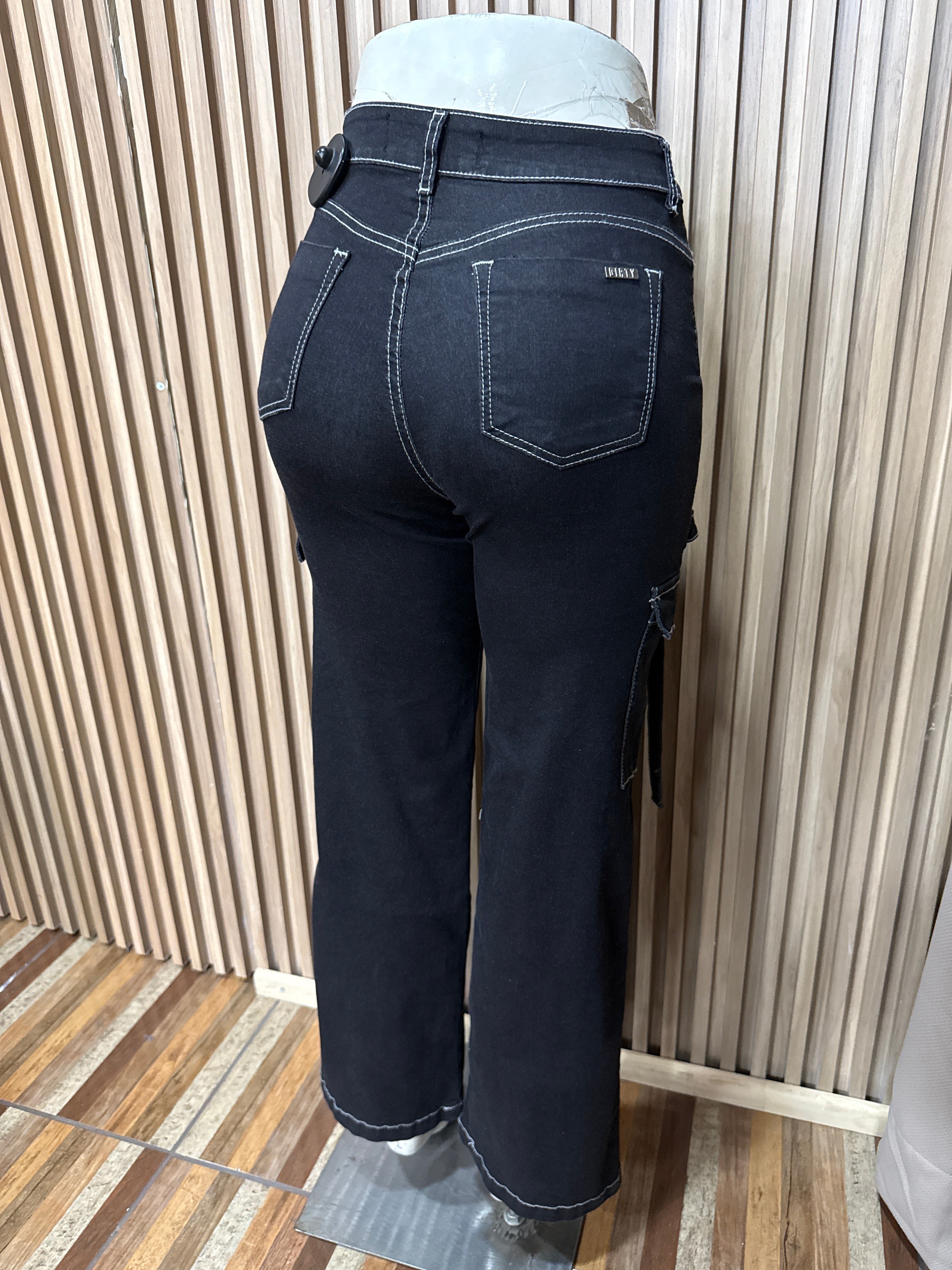 CARGO ARGOLLA DIRTY NEGRO/BLANCO